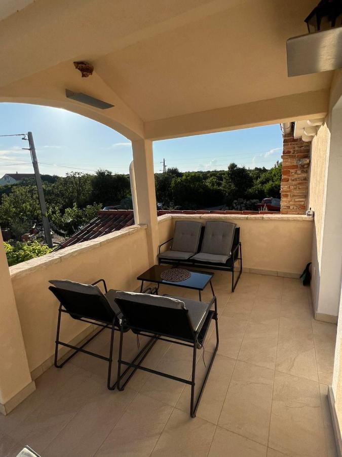 Apartman Lorena Lakmartin Dış mekan fotoğraf