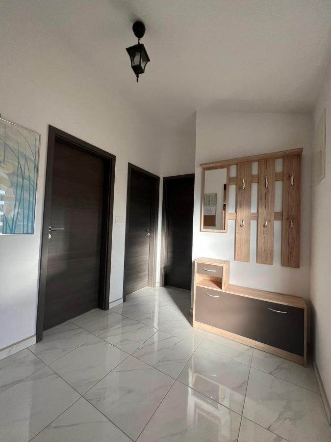 Apartman Lorena Lakmartin Dış mekan fotoğraf